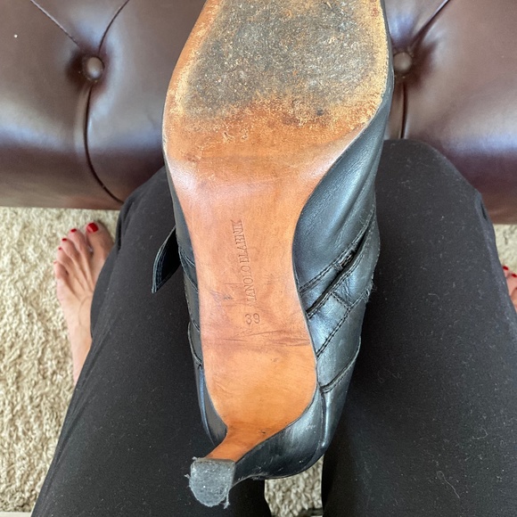 Manolo Blahnik *Authentic* Knee high boots S39 - Picture 3 of 9